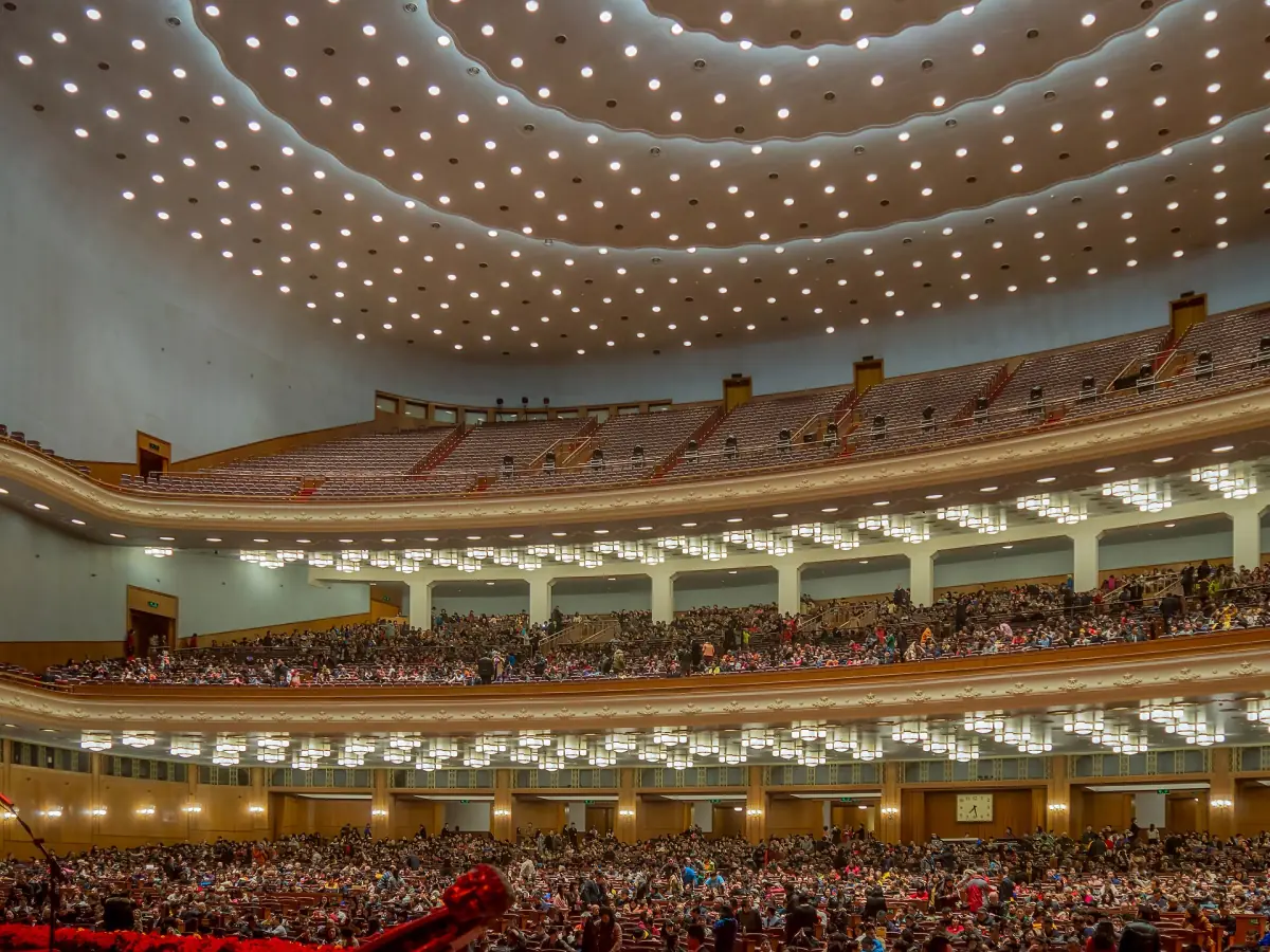 Der Saal der Großen Halle des Volkes